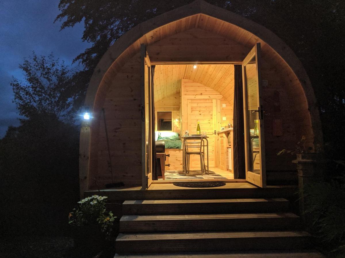 Glentruim Homestay B&B And Glamping Pods Ньютонмор Экстерьер фото